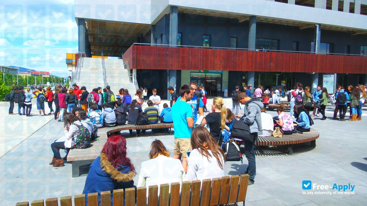 University of the Basque Country фотография №3