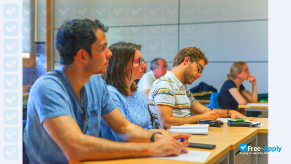 Foto de la Comillas Pontifical University #2