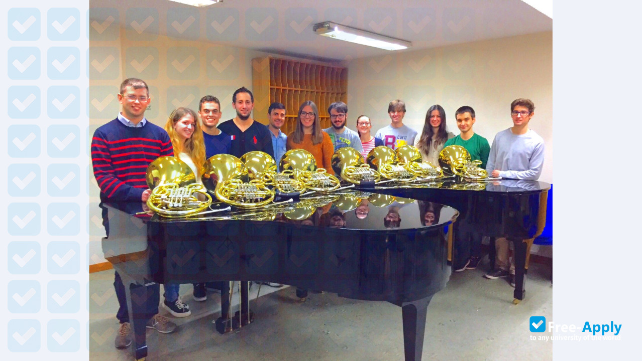 Photo de l’Conservatory of Music Manuel Massotti Murcia #7