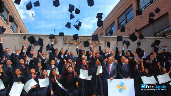 Foto de la Francisco de Vitoria University #15