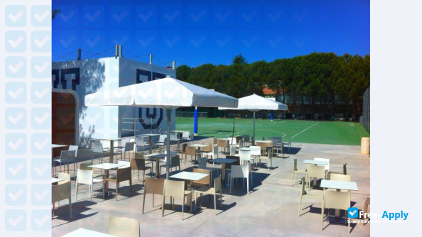 Foto de la Francisco de Vitoria University #4