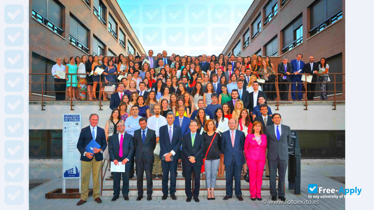 Foto de la Francisco de Vitoria University #14