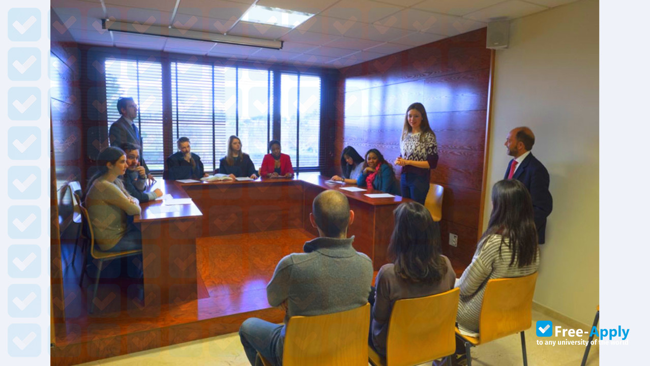Photo de l’University of Camilo José Cela Madrid #4