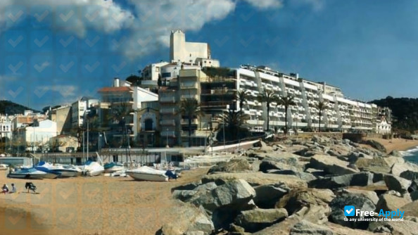 Foto de la University School of Hospitality and Tourism of Sant Pol de Mar #5