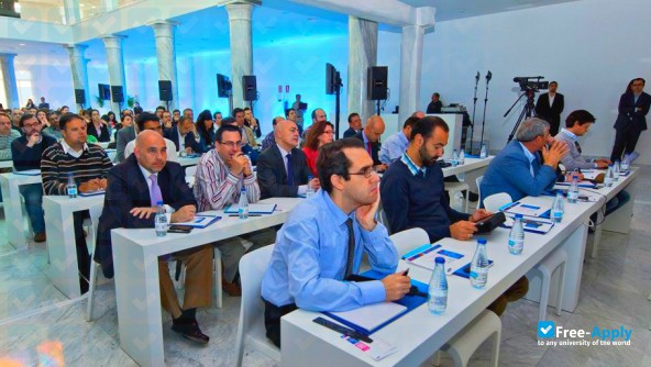 Photo de l’CEREM International Business School #4