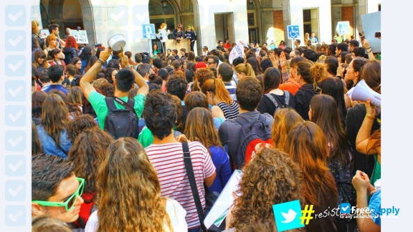 CES Felipe II University photo