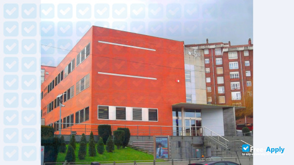 CESINE University Center photo #5