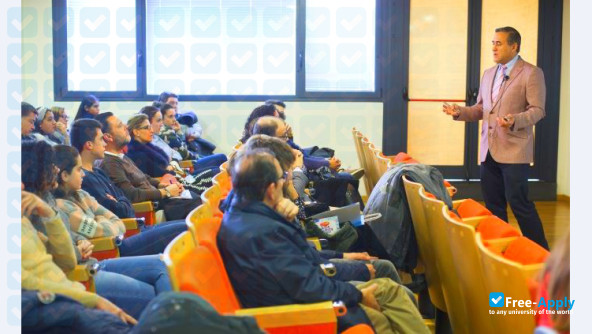 Photo de l’Higher Institute of Professional Studies CEU #2
