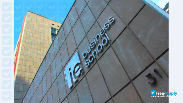 Foto de la Institute of Business School #7