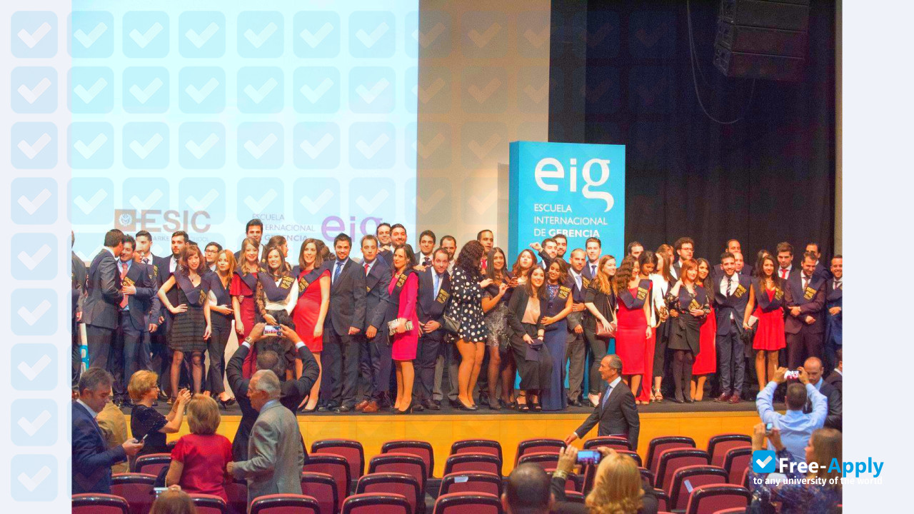 Foto de la International School of Management #2