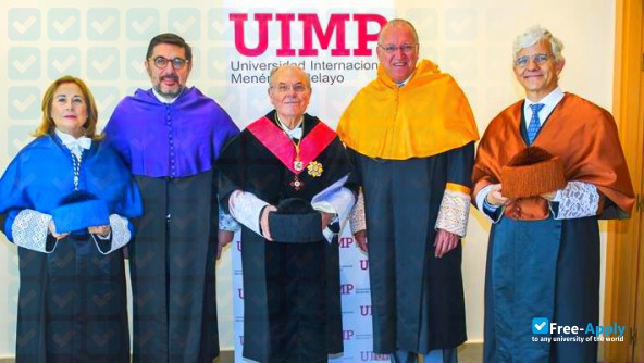 International University Menéndez Pelayo UIMP фотография №11