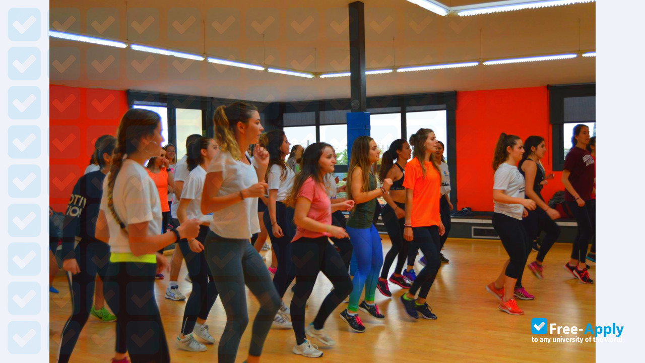 IQS Ramon Llull University photo #8
