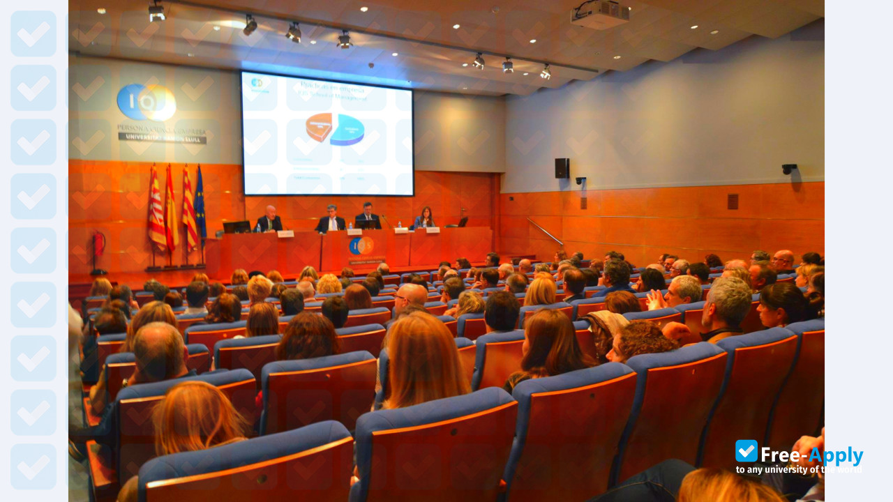 IQS Ramon Llull University photo #5