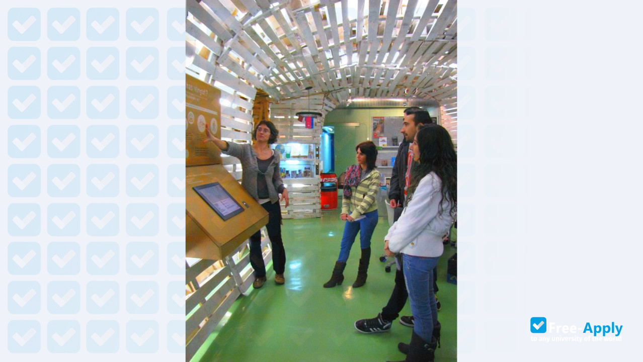 IUSC Center for Higher Education photo #5