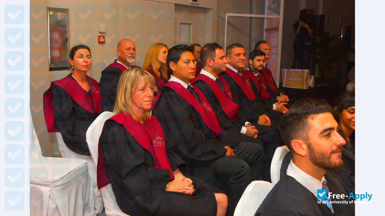 Foto de la Les Roches Marbella Swiss Hotel Management School #10