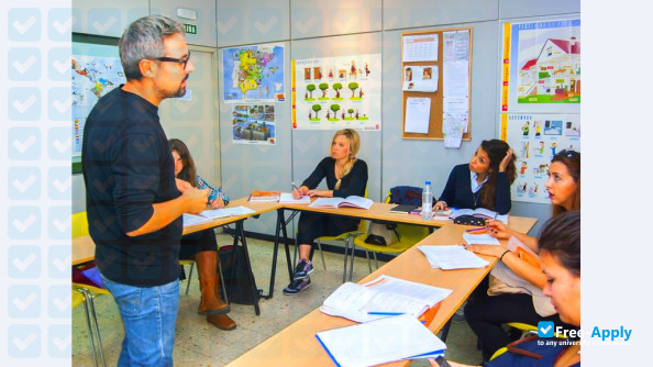 Photo de l’Luis Vives University School of Teaching #2