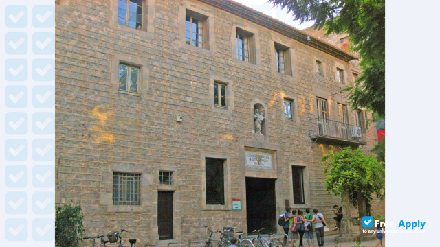 Massana School photo #11