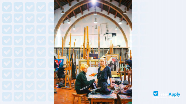 Massana School photo #2