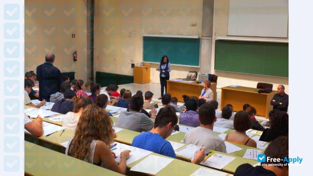 Photo de l’Oviedo University #12