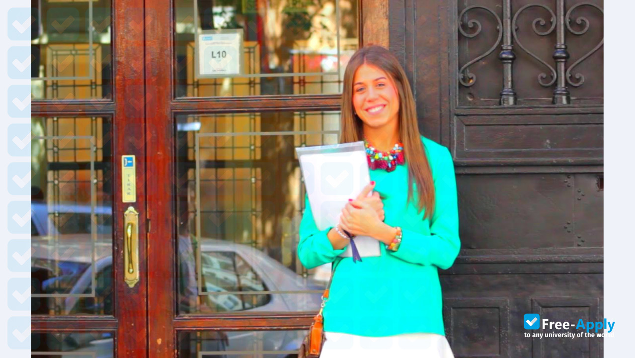 Photo de l’Private University Cardenal Cisneros #6