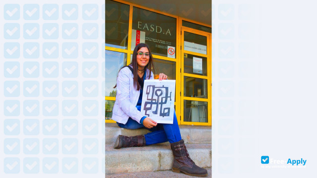 School of Art and Design in Valencia Superior photo #12