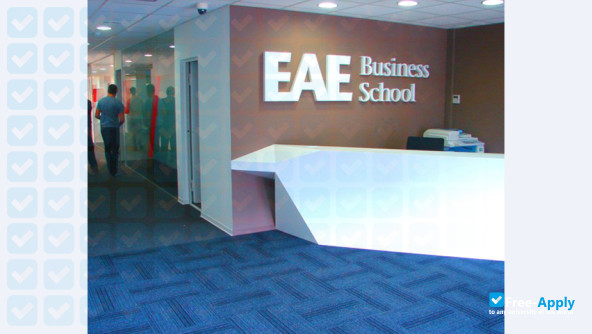 School of Business Administration Barcelona photo #7