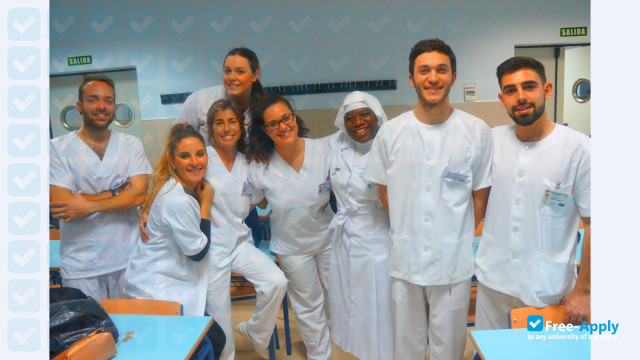 School of Nursing of Spanish Red Cross Seville фотография №5