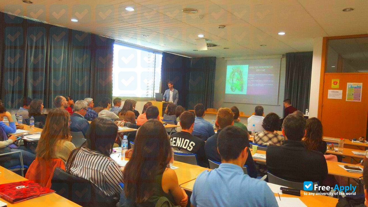 School of Osteopathy of Madrid photo #4