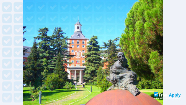 Photo de l’Complutense University of Madrid #2