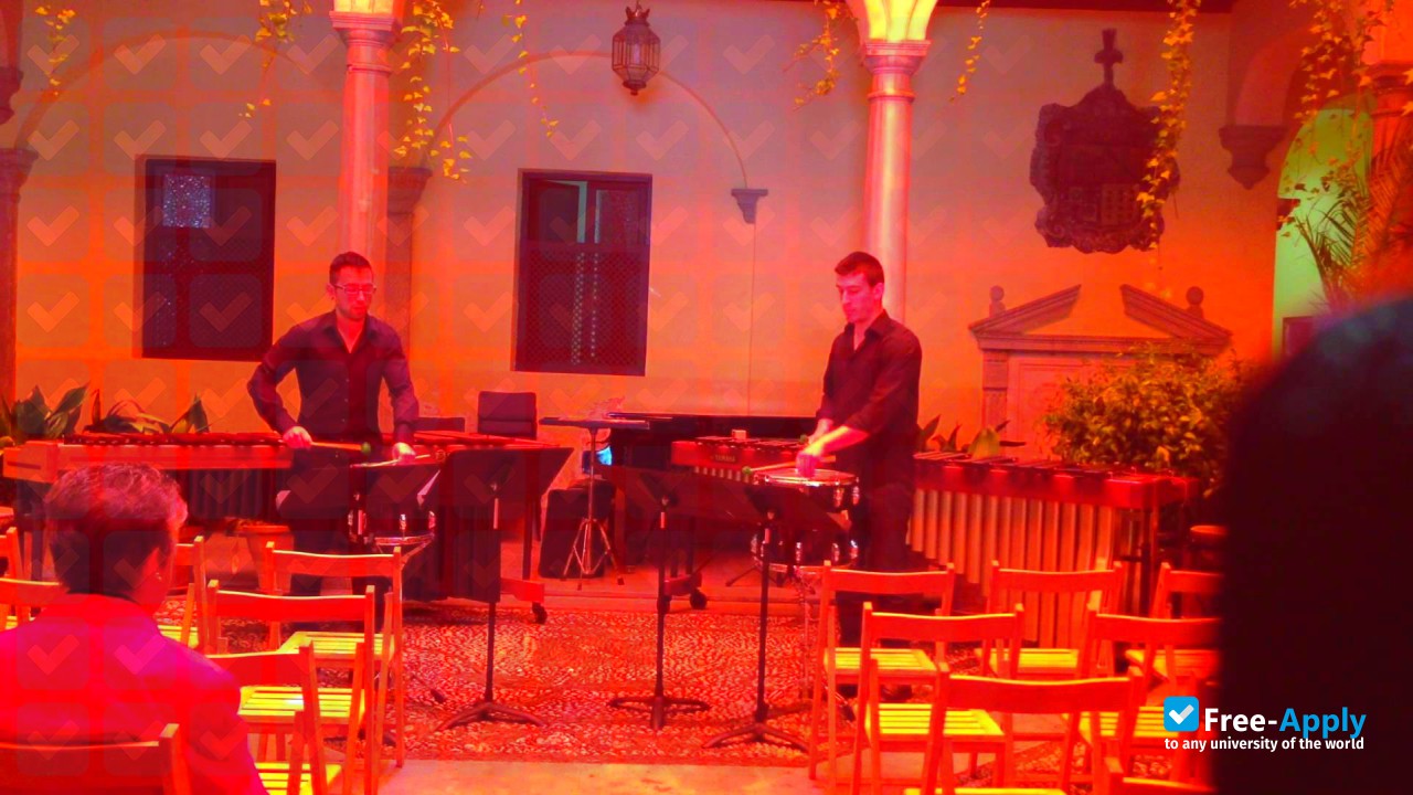 Foto de la Royal Conservatory of Music Victoria Eugenia #3