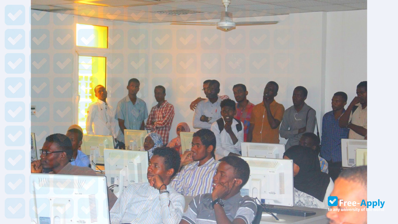 Photo de l’Alzaiem Alazhari University #3