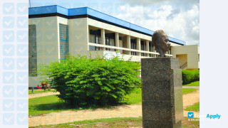 Miniatura de la Anton de Kom University of Suriname #2