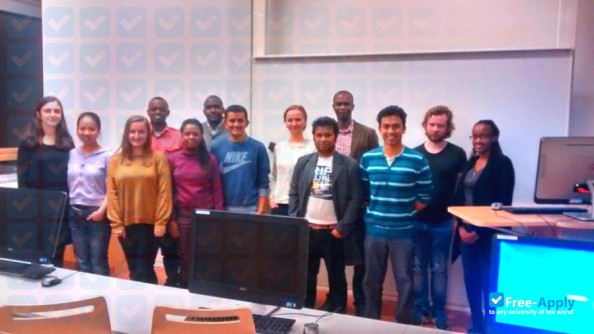 Linnaeus University photo #3