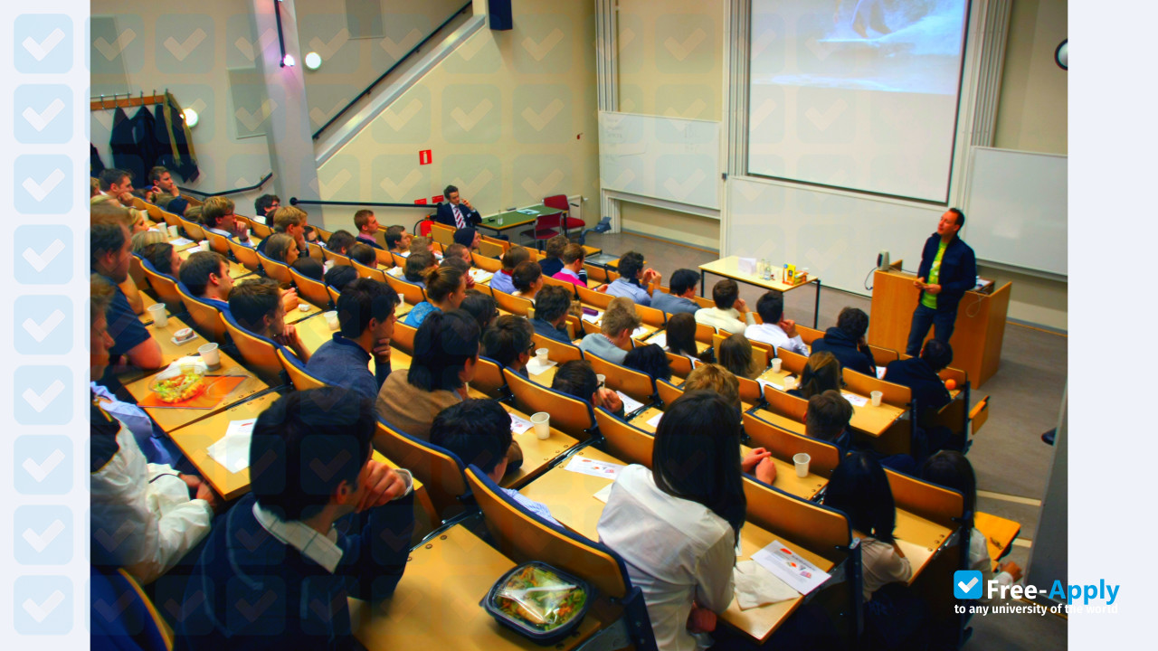 Södertörn University photo #4