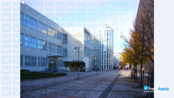 University College of Arts, Crafts and Design photo #11