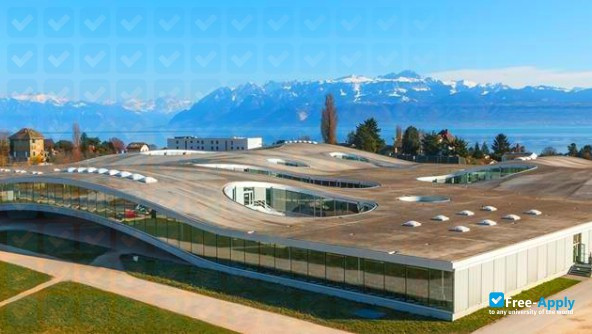 Foto de la Swiss Federal Institute of Technology in Lausanne