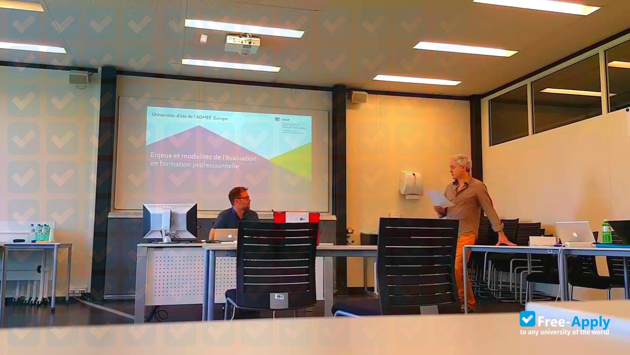 High School Pedagogical Bern-Jura-Neuchatel Basel-Stadt photo #8