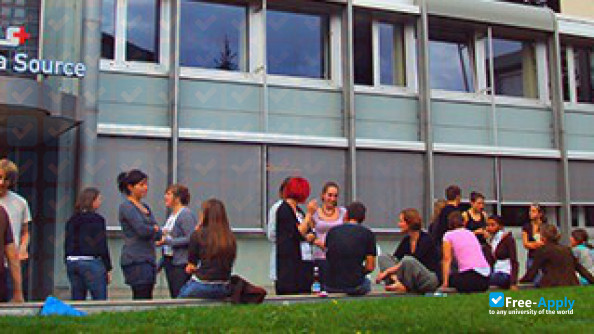 Institute and High School of Health The Source фотография №7