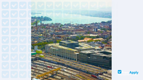 Foto de la University of Applied Sciences Zurich #11