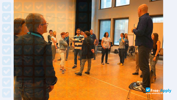 Photo de l’University of Applied Sciences Zurich #9