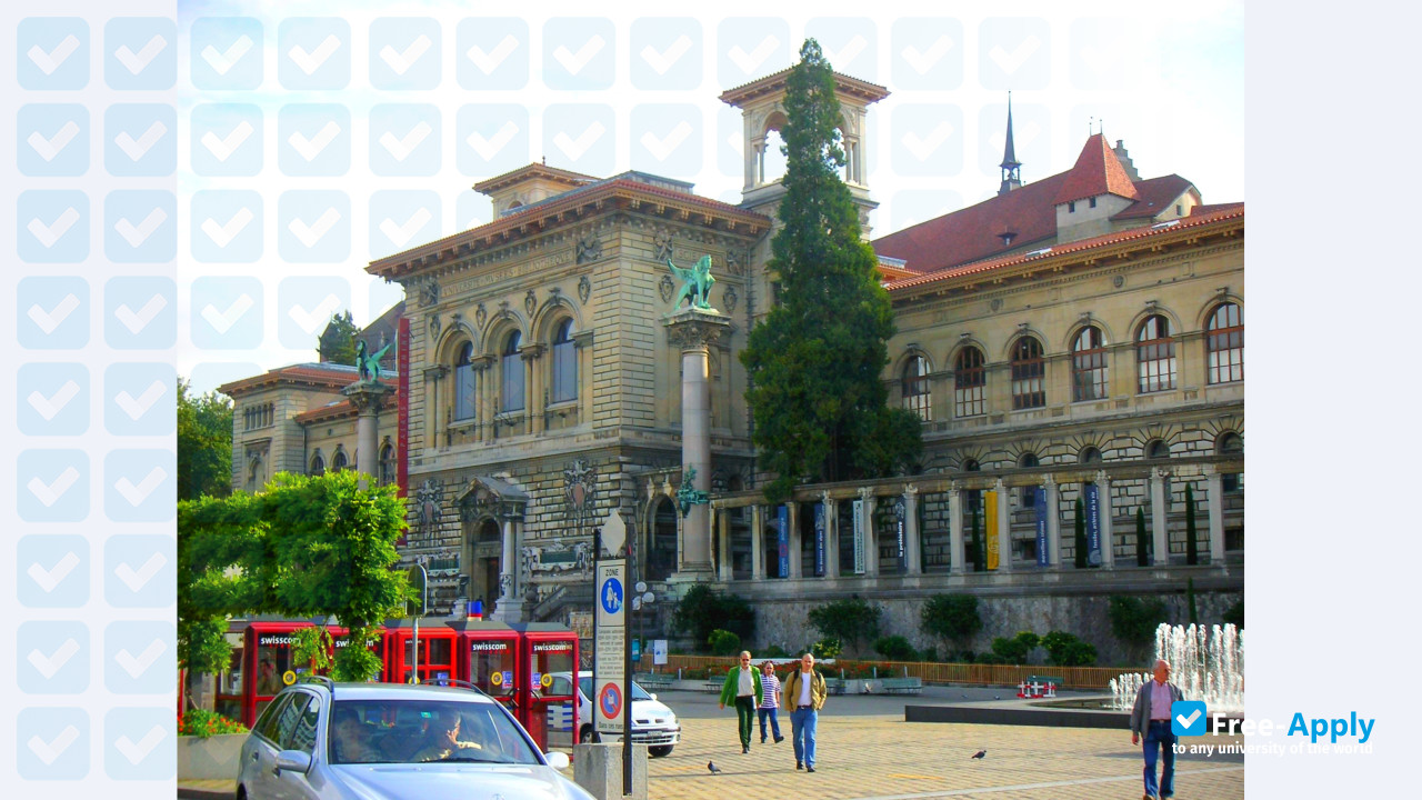 University of Lausanne photo #11