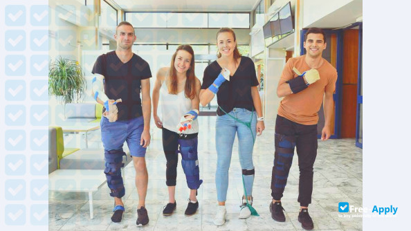 Photo de l’High School of Health Vaud #6