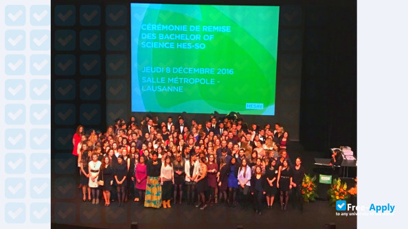 Photo de l’High School of Health Vaud #8