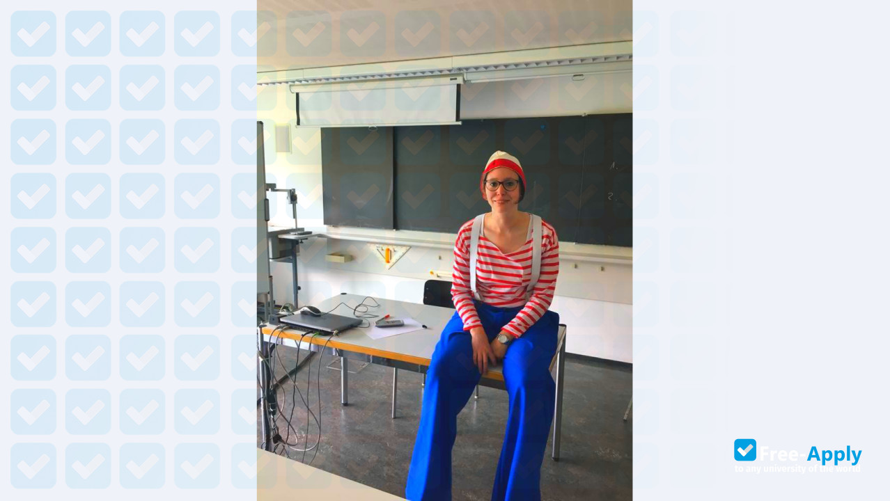 Upper School of Health of the Canton of Friborg photo #4