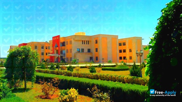Al Wataniya Private University фотография №2