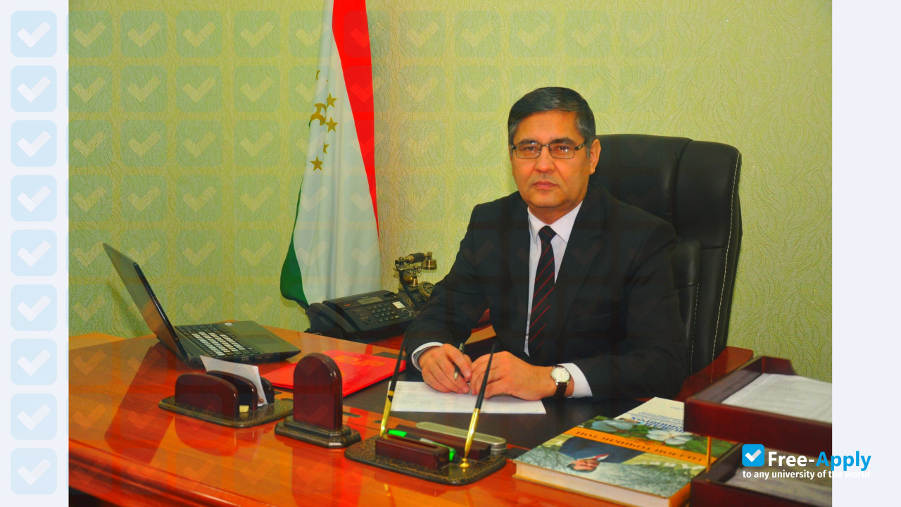 Foto de la Khujand State University Academician Bobojon Ghafurov #2