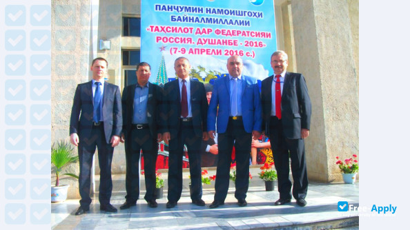 Foto de la Tajik Agrarian University Shirinsho Shotemur