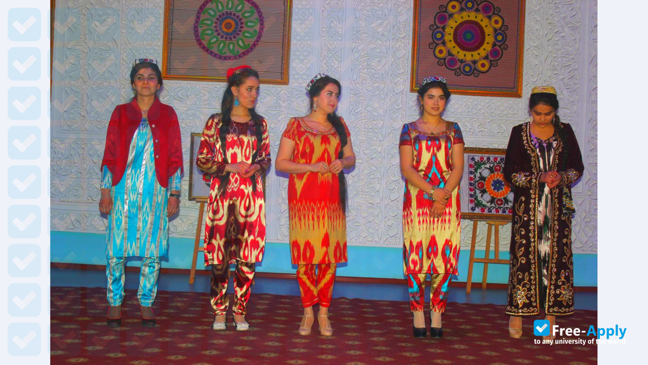Tajik State Pedagogical University photo #10