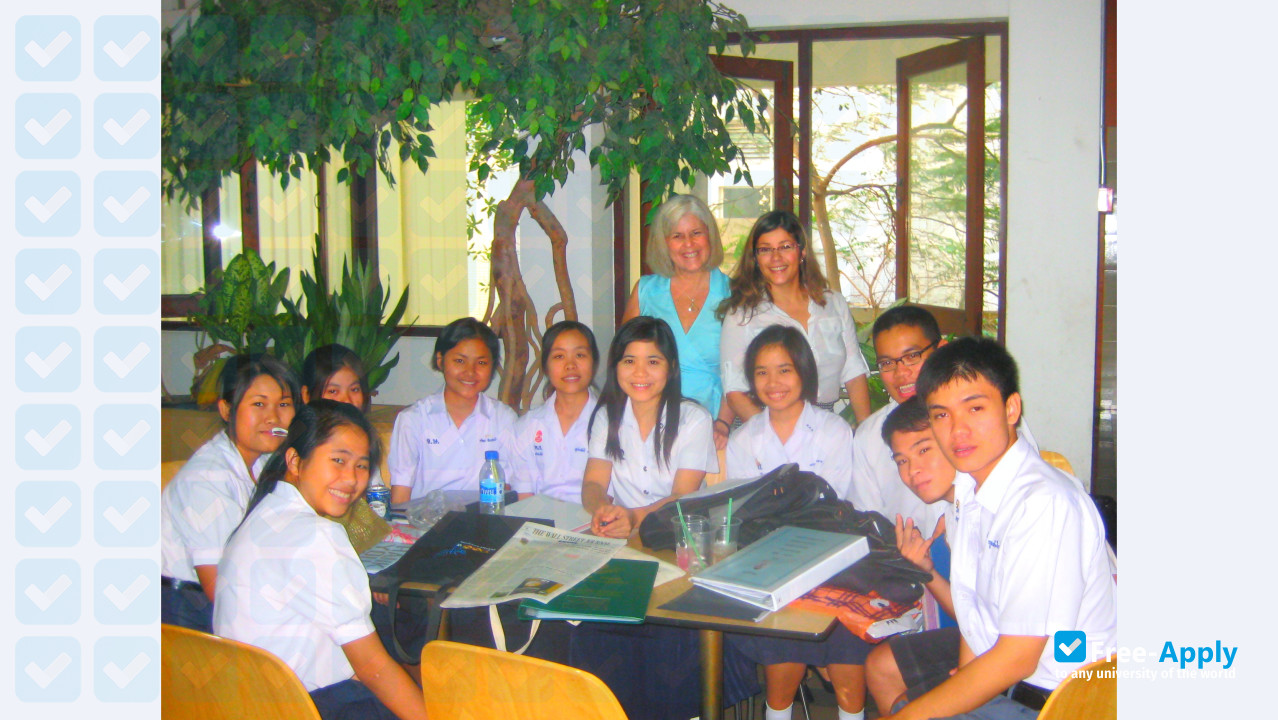 Chulalongkorn University фотография №4