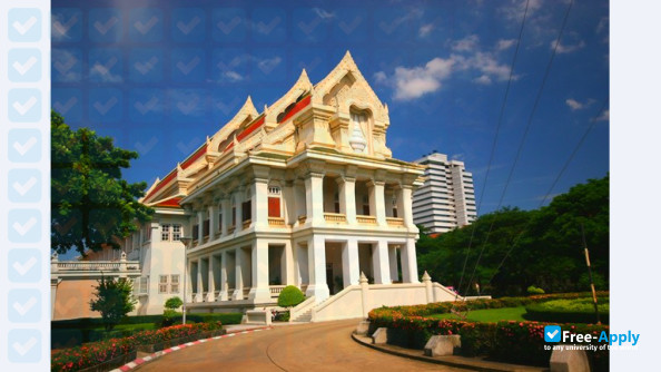 Chulalongkorn University фотография №6
